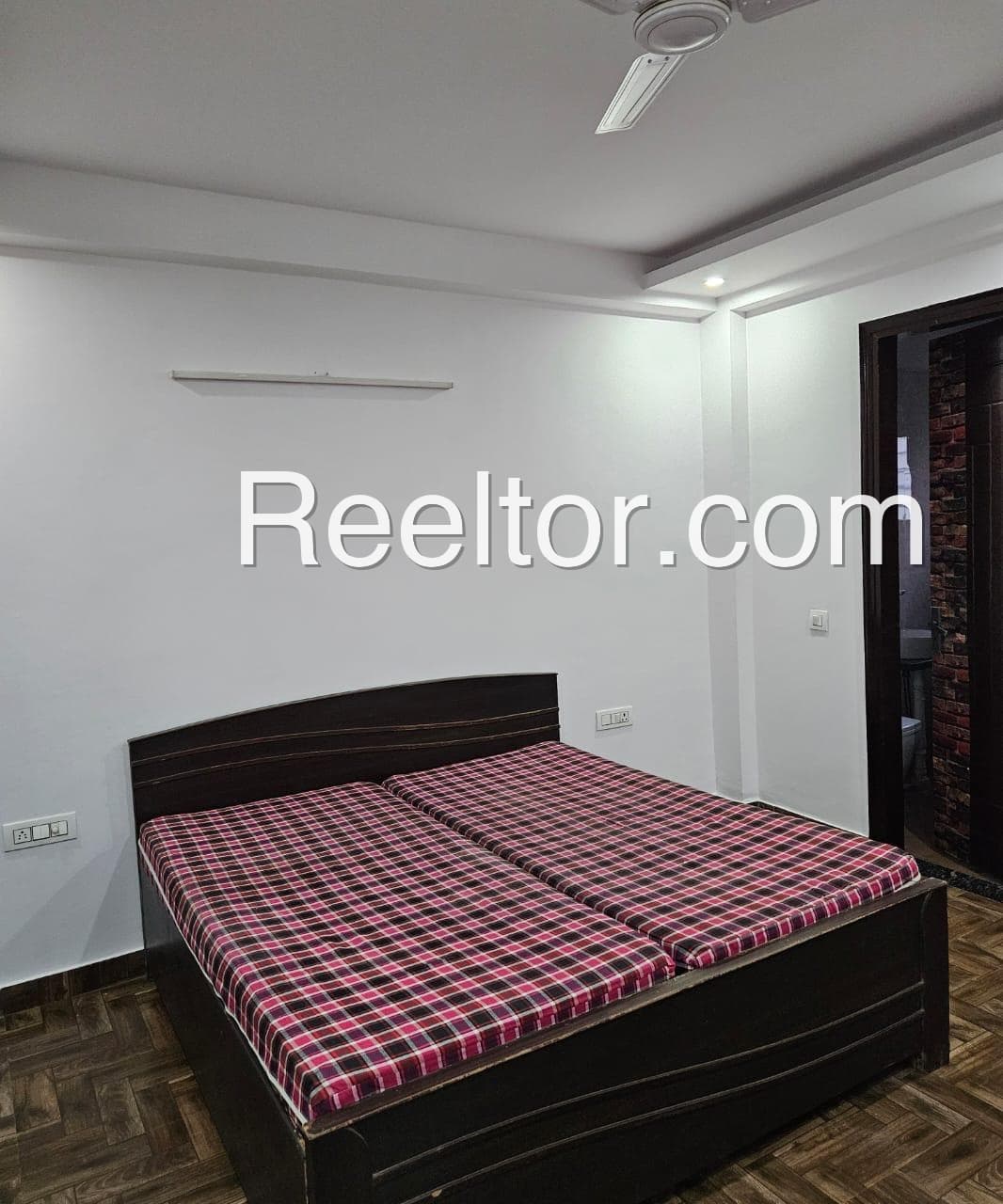 Explore 3 Bhk In Pinjola For Sale