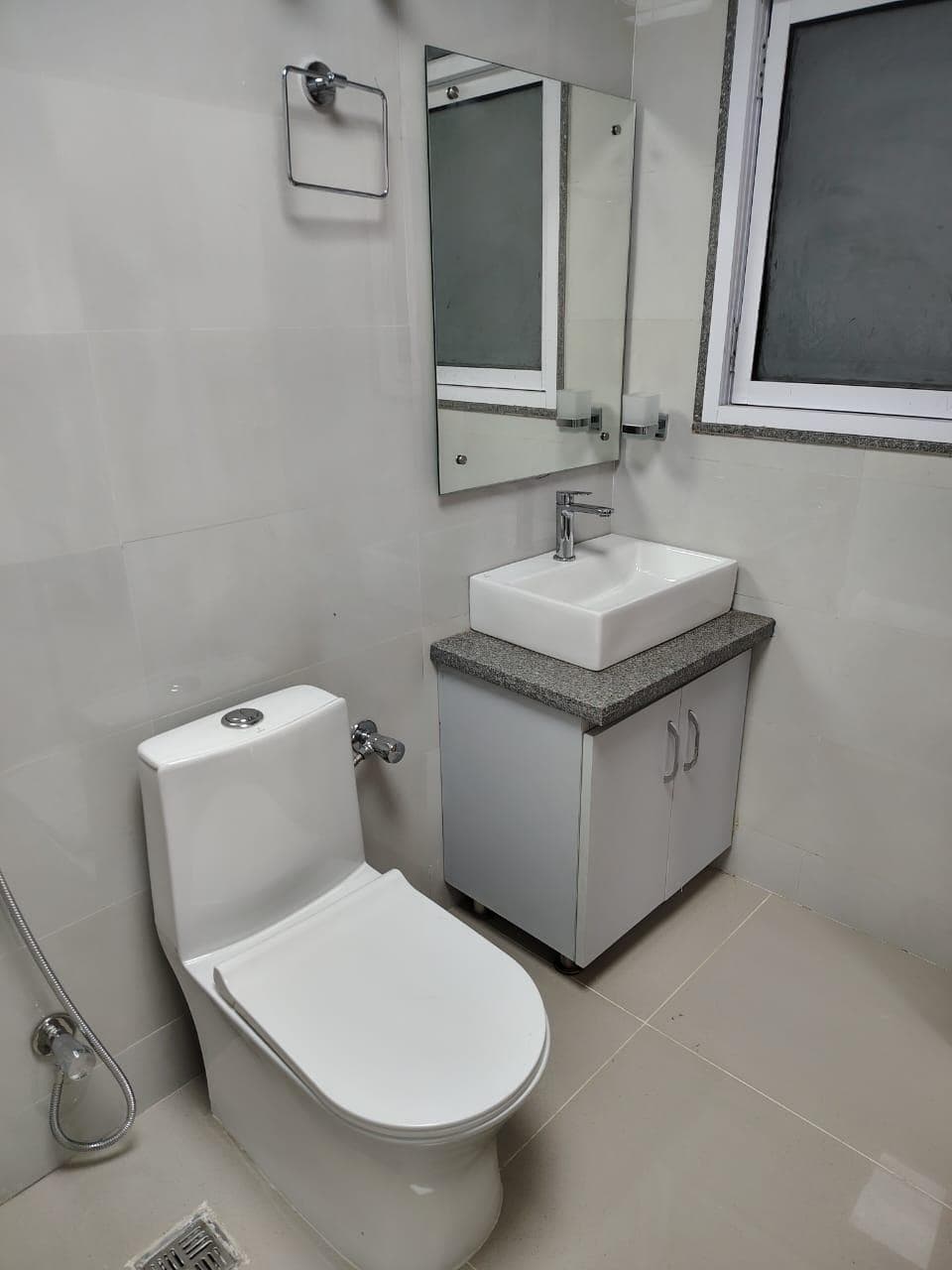 Image of HelloWorld RG Kalkaji, Delhi