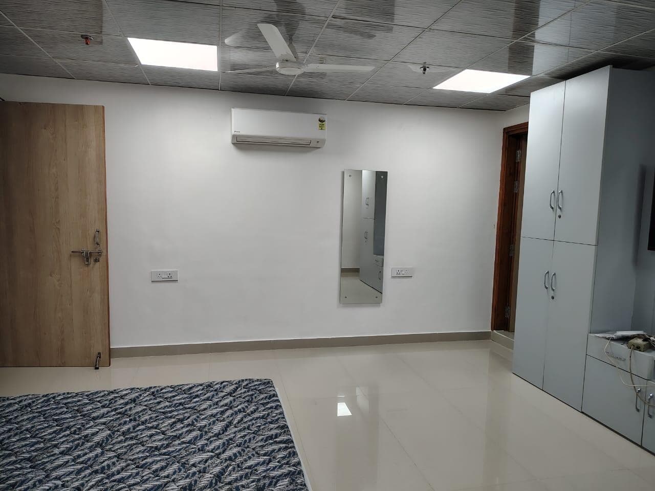 Image of HelloWorld RG Kalkaji, Delhi