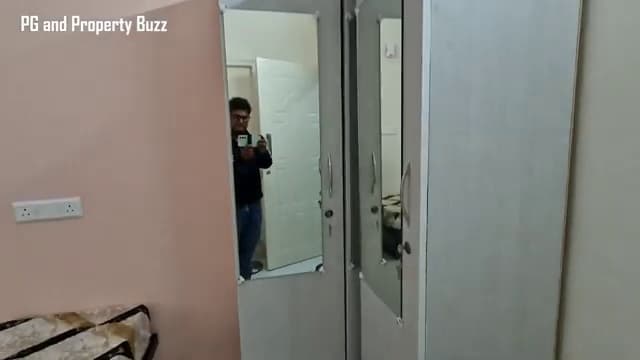 Image of Budget PG rooms in Thiruvananthapuram KERALA with food