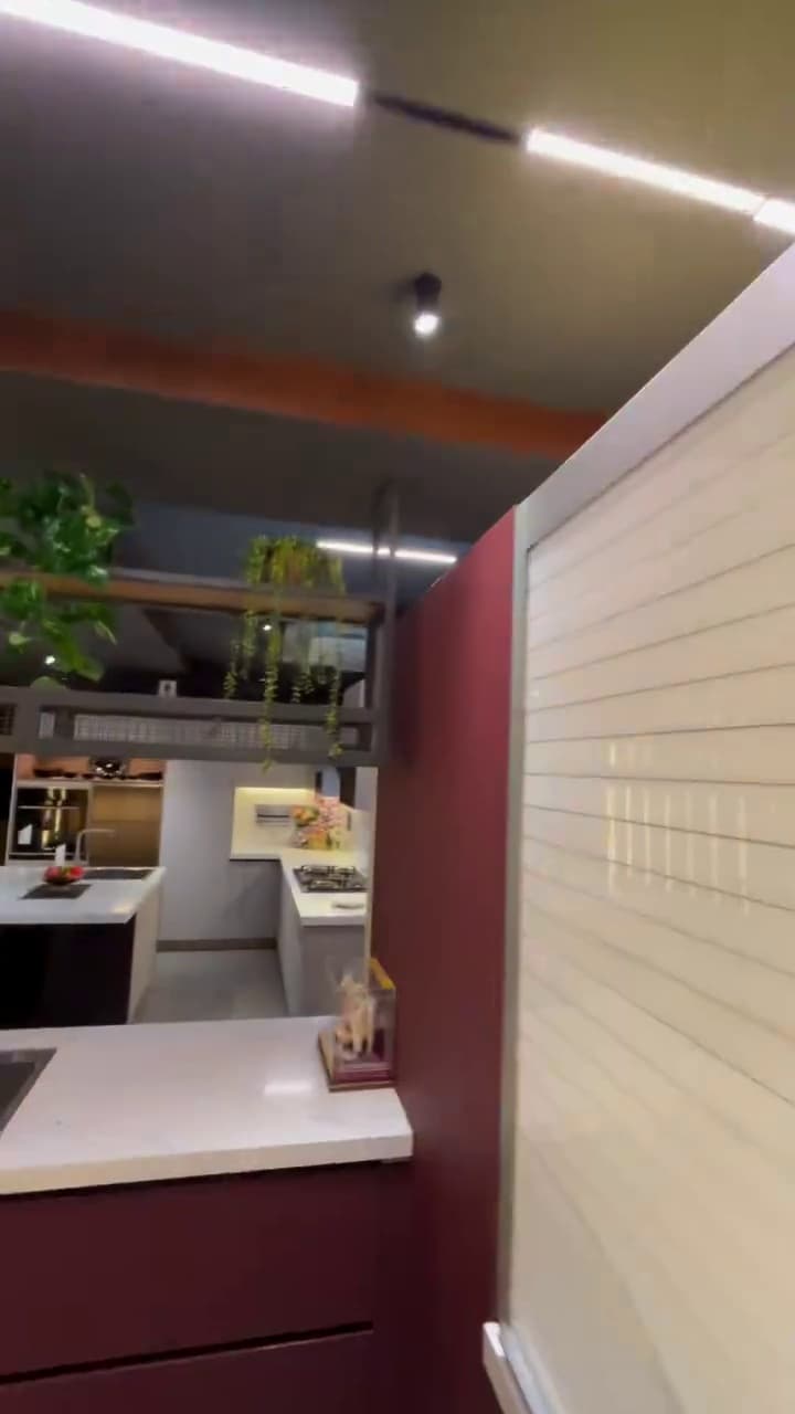 Image of Leh Showrooms Ready for Retail Setup