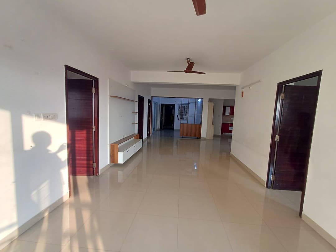 Shop For Rent In Mangapur Hathnoora