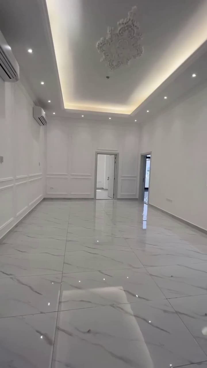 Image of Exclusive Showroom Spaces in Shimla