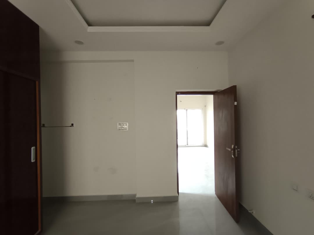 Villa For Sale In Kaimrala Chakrasenpur Dadri