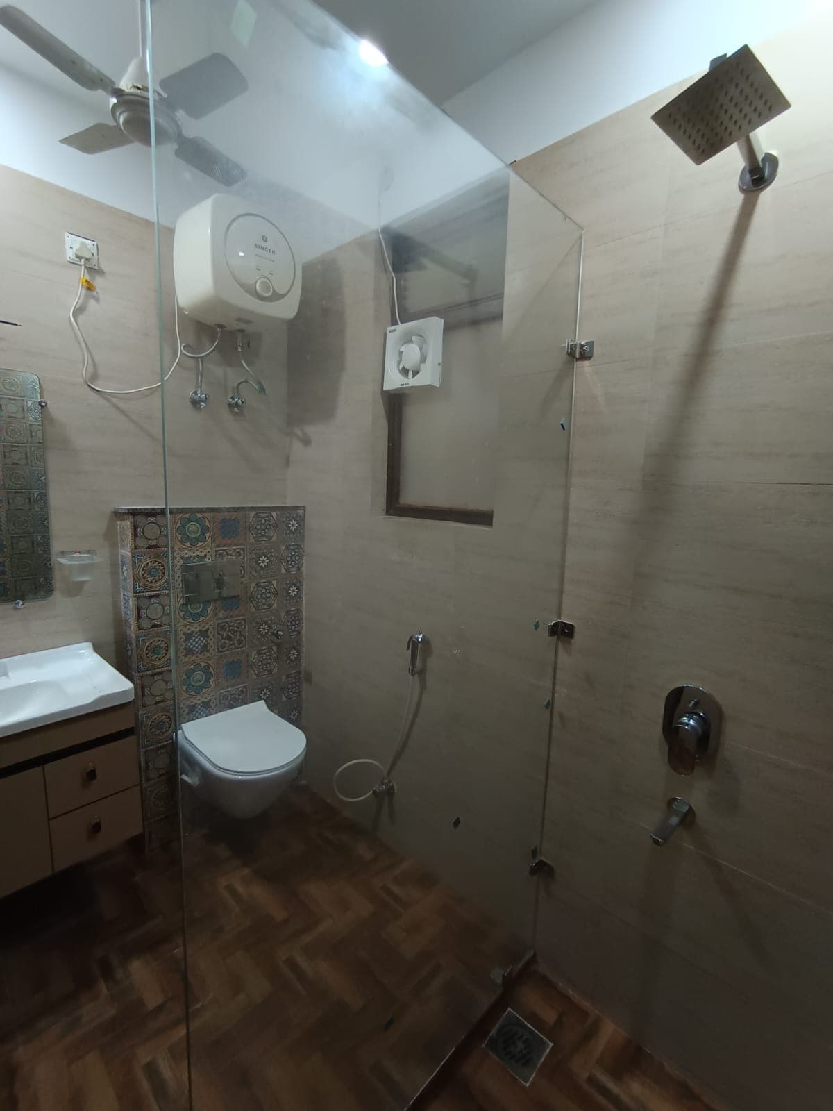 Builder Floor For Rent In Pasan