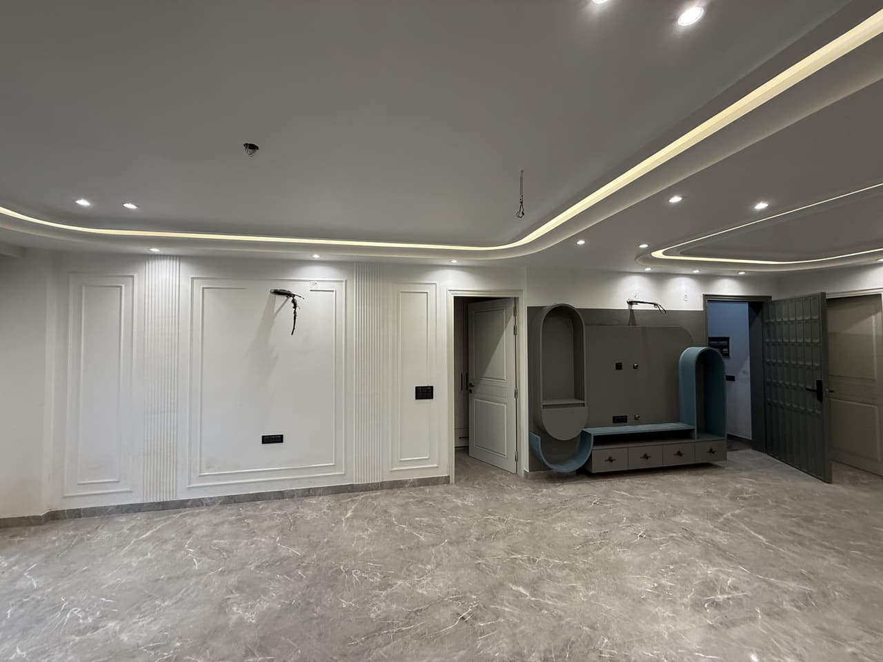 Explore 4 Bhk In Jaurasi For Sale