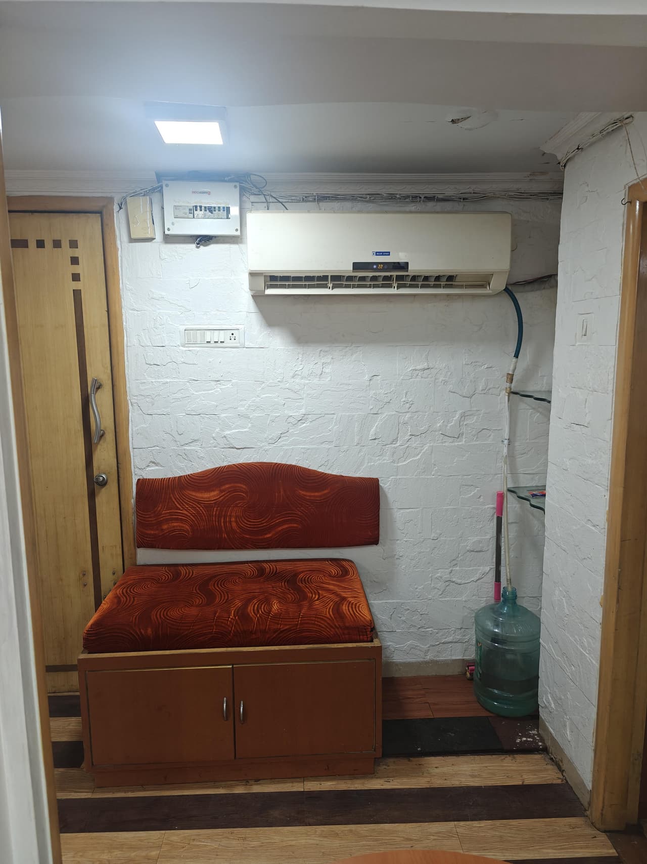 Image of 333337 Mahavir Chamber , 6th Floor , Off No 40 , Samuel Street , Vadgadi , Masjid Bunder West Mum 3, Vadgadi, Masjid Bandar, Mumbai