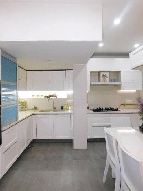 Image of Oberoi Apartments