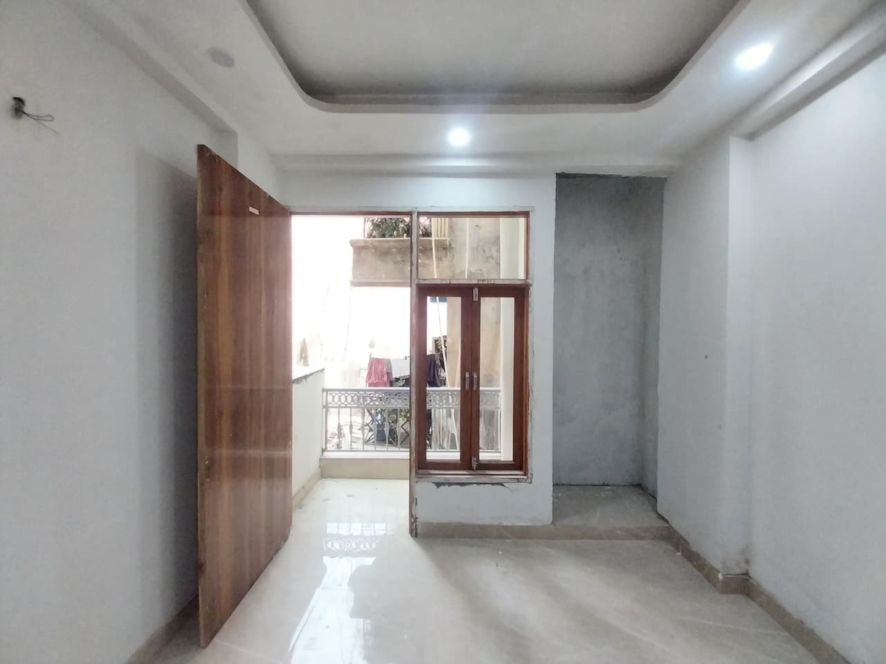 Flat For Sale In Delhi