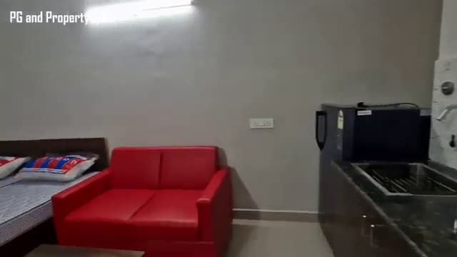 Image of Spacious PG in Pune for students with meals