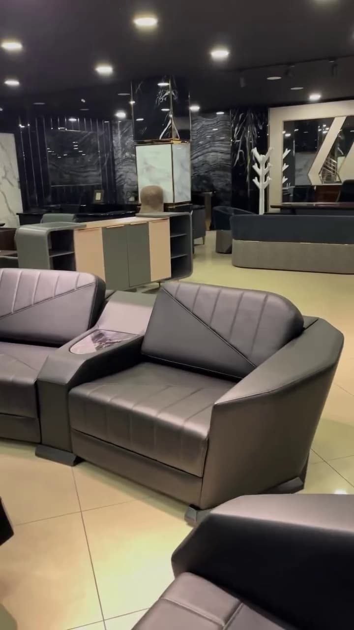 Image of Executive Office Units in Surat