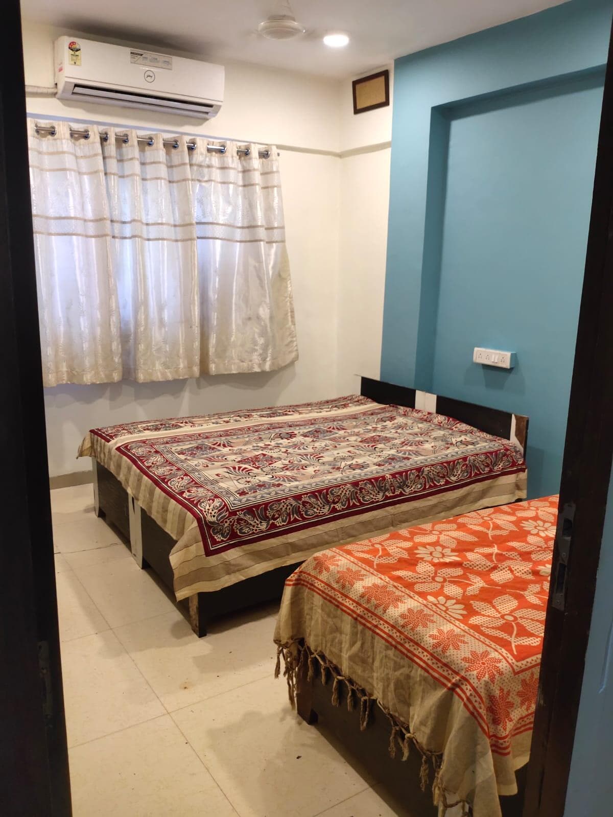 Hostel In Goregaon East