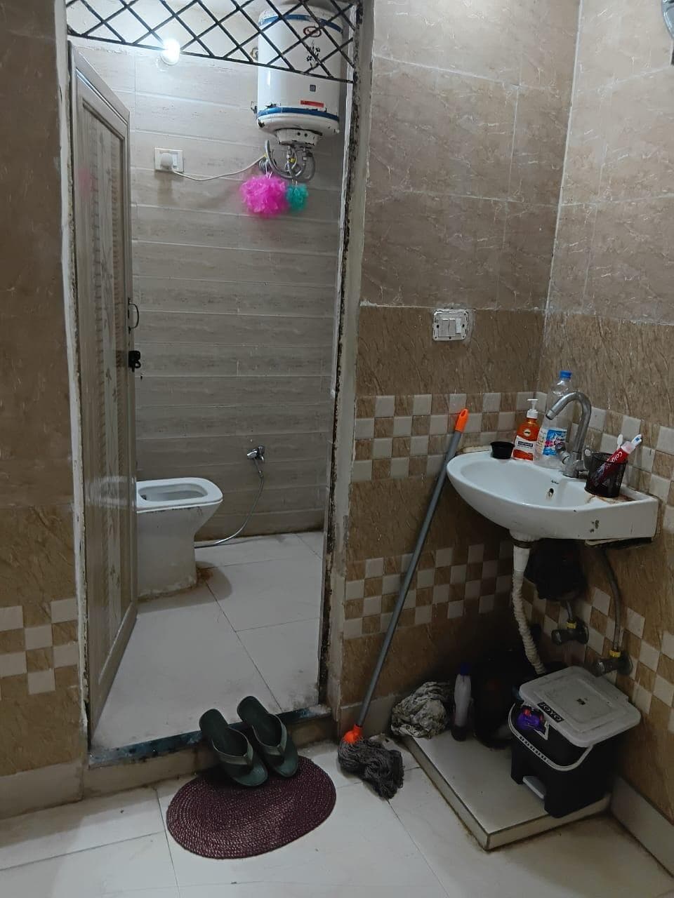 Image of Block 6A WEA, Delhi pg