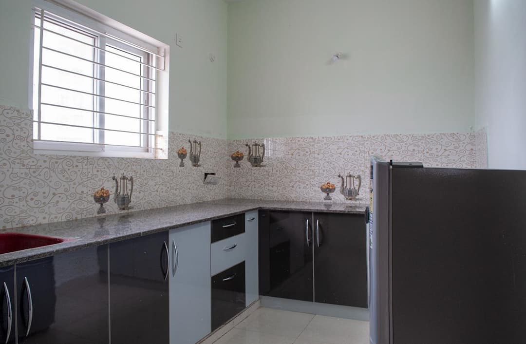 Shop For Rent In Konampet Hathnoora