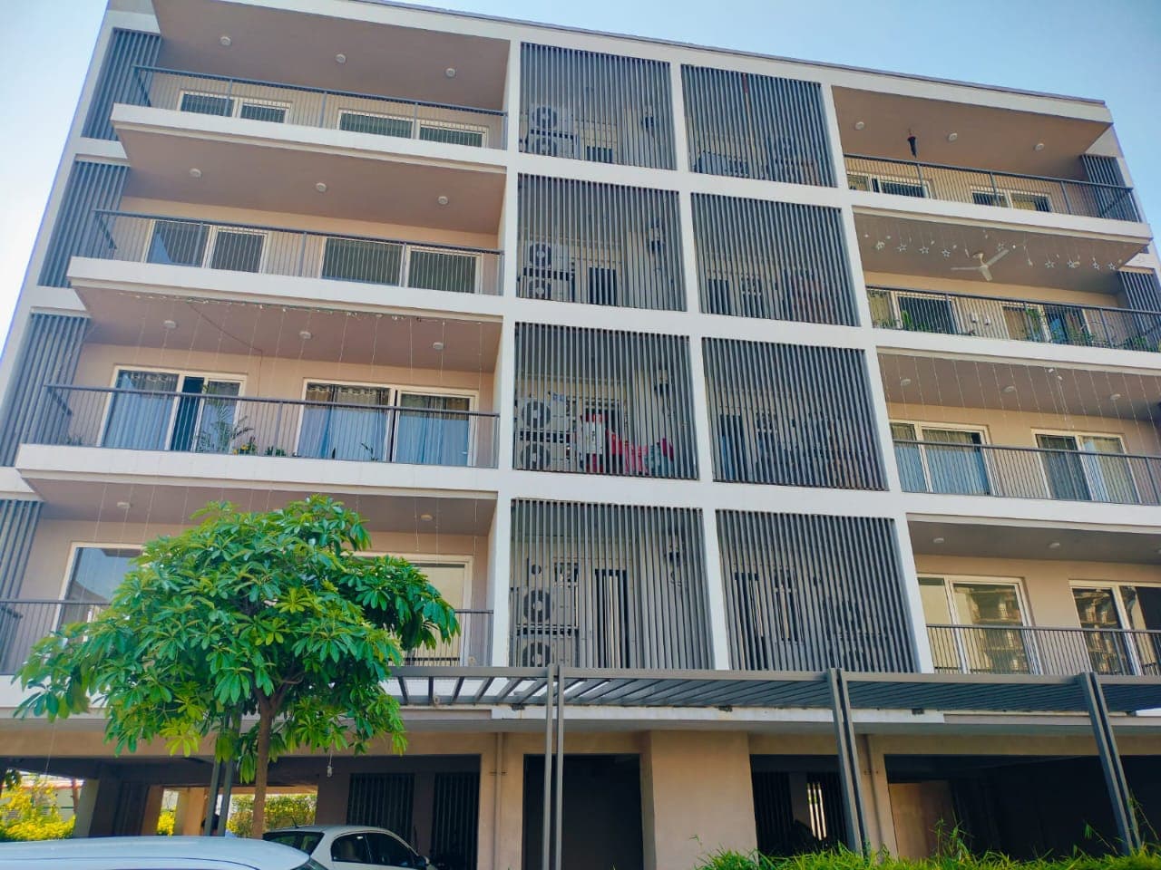 Builder Floor For Sale In Pasan