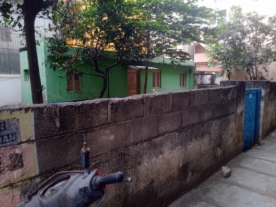 Showroom For Rent In Ramagovindapura Hosakote