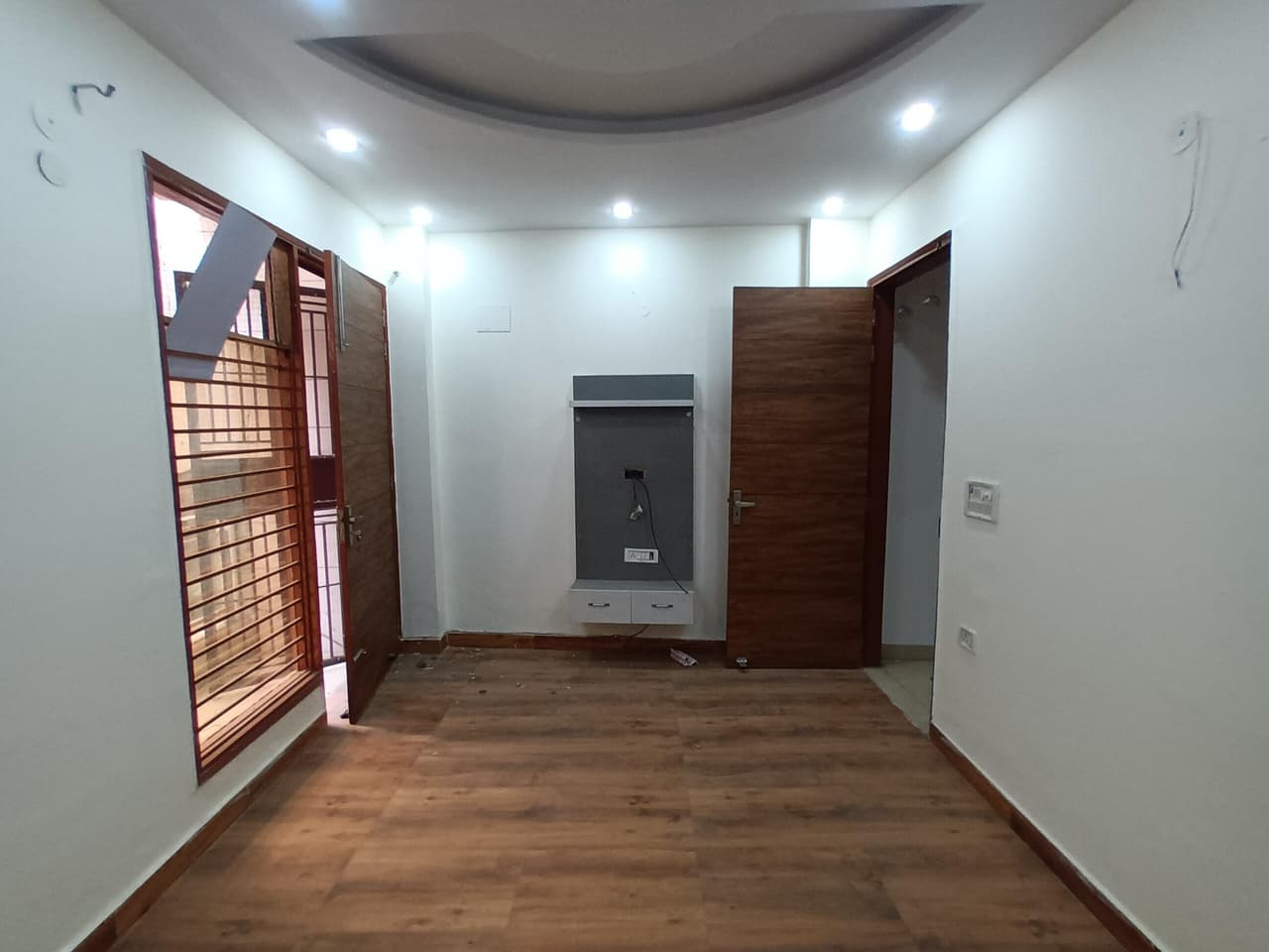 Flat For Sale In Delhi