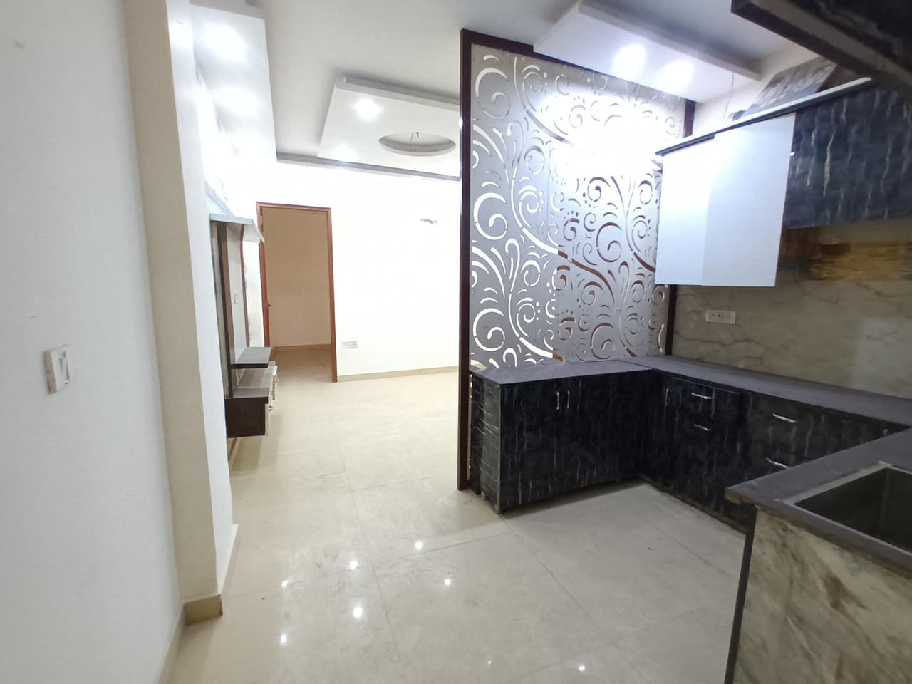 Image of Gupta's, Part 1 Vishnu Garden, Delhi