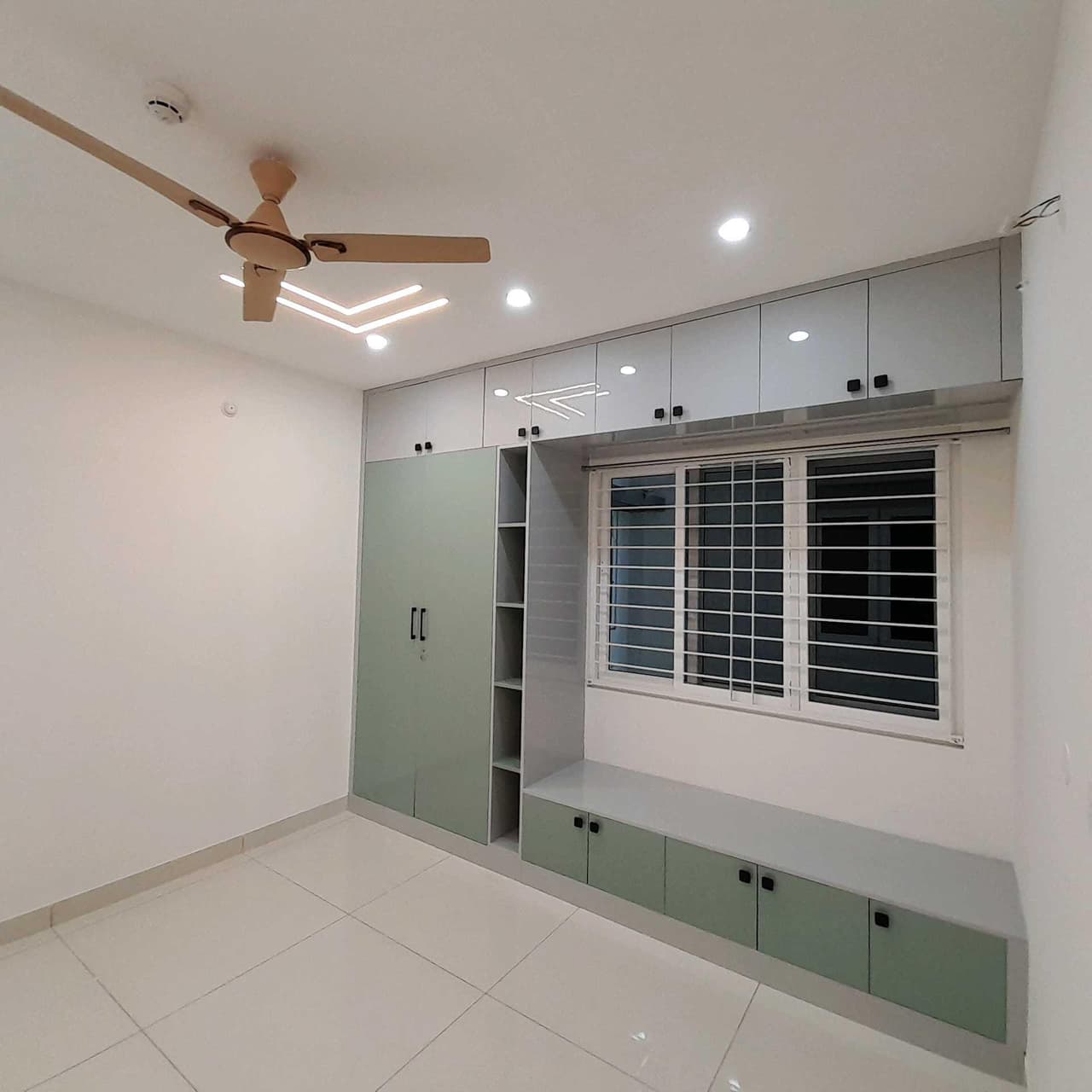 Image of Aparna Sarovar Zicon