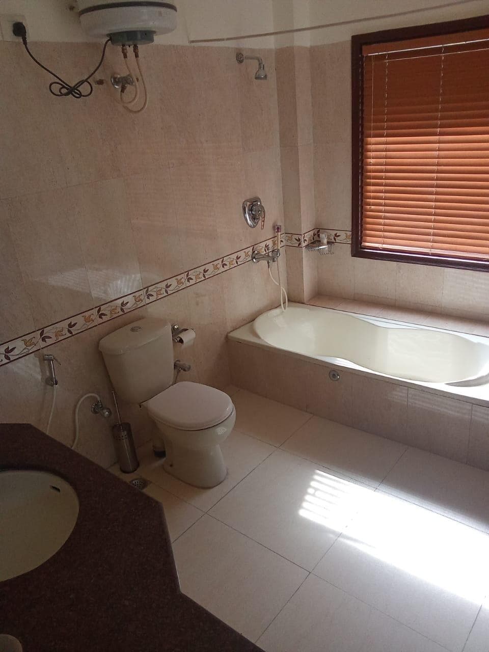 2 Bhk Flat For Rent In Royal Oak Apartments Shimla