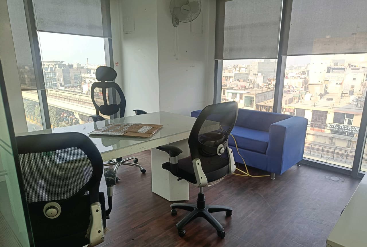 Image of Wave Silver Tower Sector-18 Noida, Sector 18, Noida