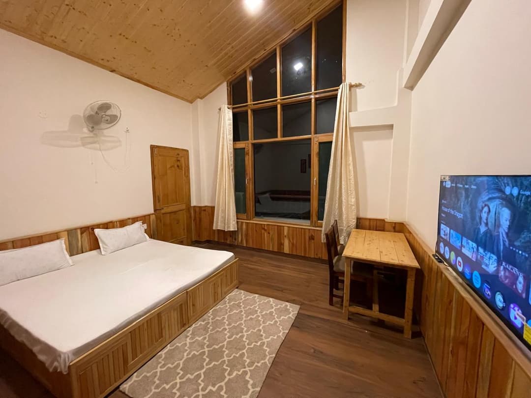 2 Bhk Flat For Rent In Royal Oak Apartments Shimla