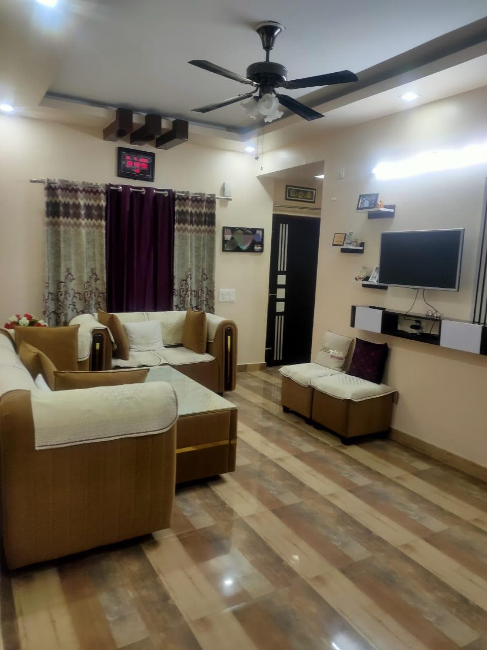 1 Bhk Flat For Rent In Jalwalgoan Malla Pratapnagar