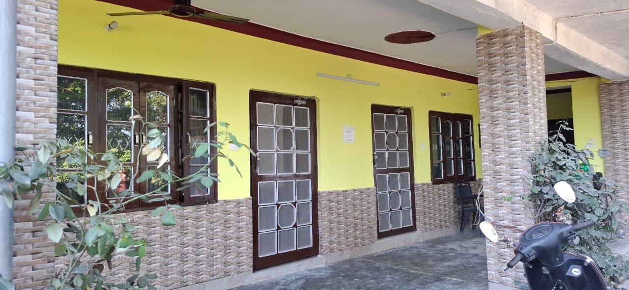 Shop For Sale In Baintlu Shahpur
